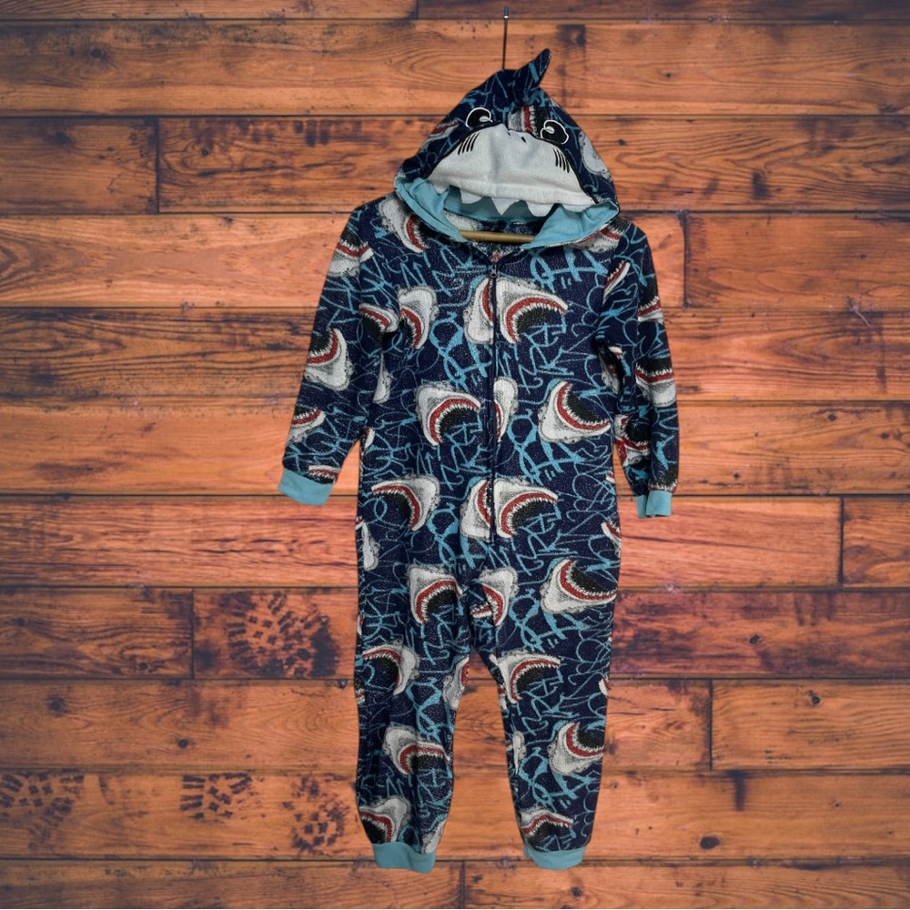 5 for $25🔥Shark Print Zip Front Footless Pajama Jumpsuit Size 14/16‎